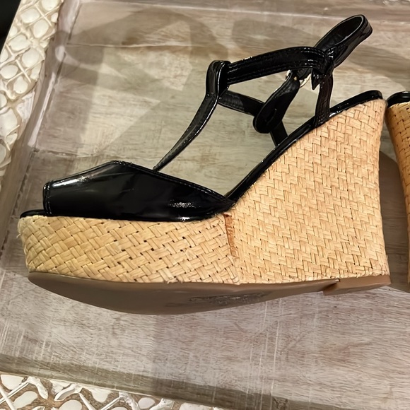 Steve Madden Wedges - size 6 1/2 - Picture 3 of 5